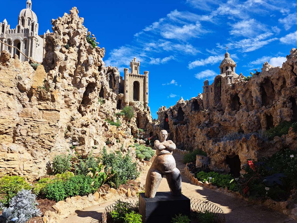 Jardin de Rocailles de l'Ermitage du Mont Cindre lors d'une visite à Saint-Cyr-au-Mont-d'Or